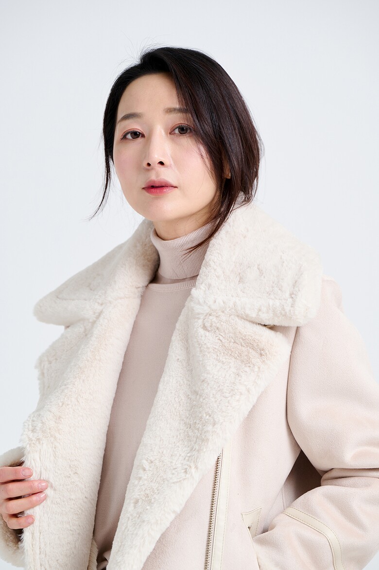 코트 모델 착용 이미지-S12L21