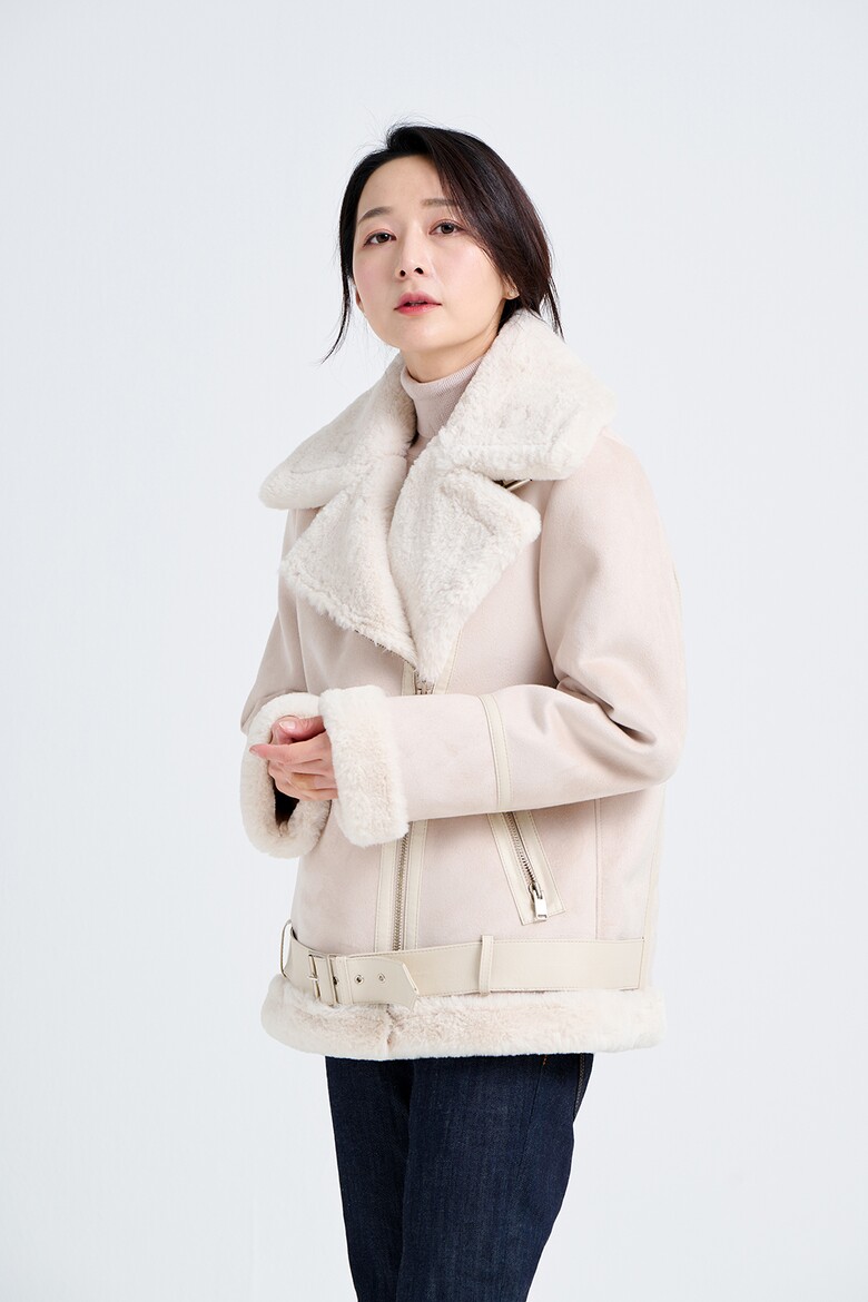 코트 모델 착용 이미지-S12L2