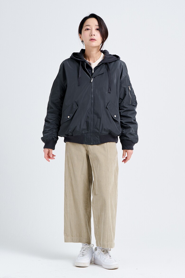 재킷 모델 착용 이미지-S18L2