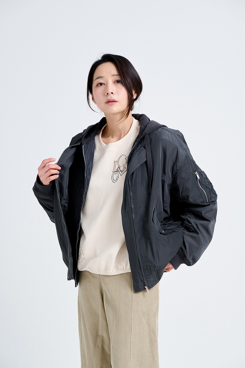 재킷 모델 착용 이미지-S18L23