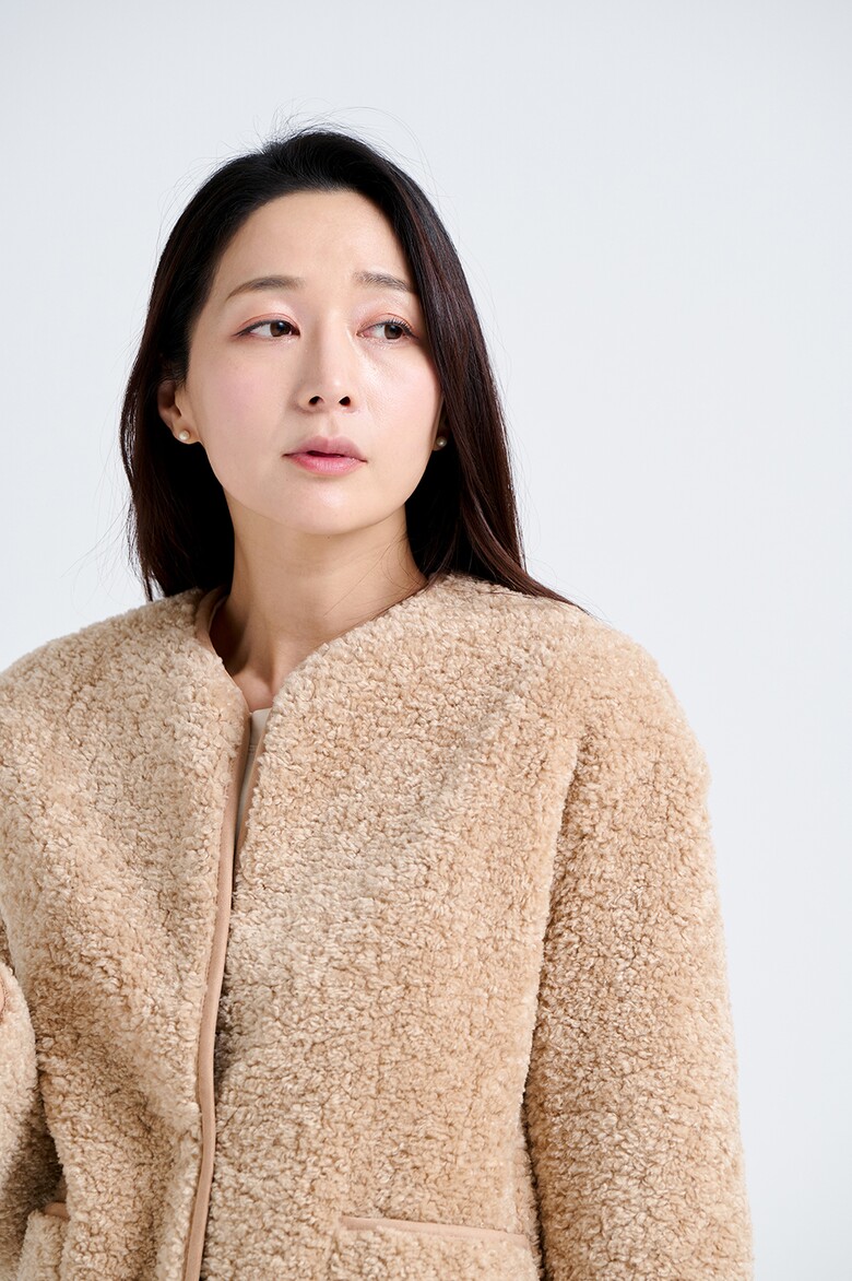 카디건 모델 착용 이미지-S17L15