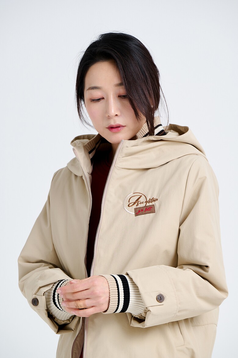 코트 모델 착용 이미지-S9L24