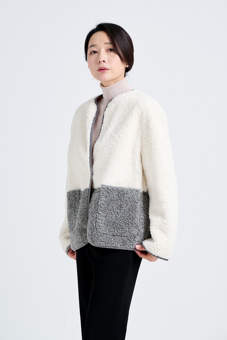 코트 모델 착용 이미지-S18L3