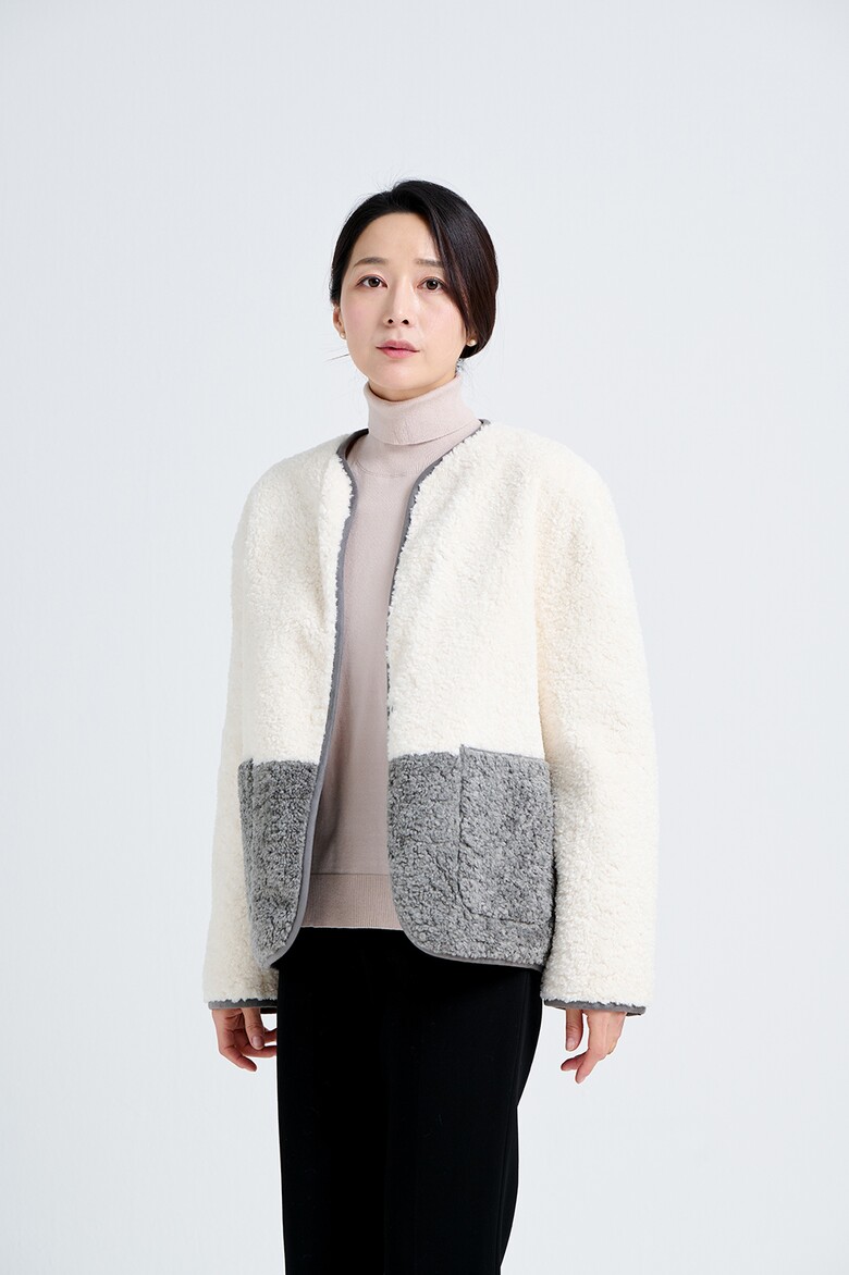 코트 모델 착용 이미지-S18L22