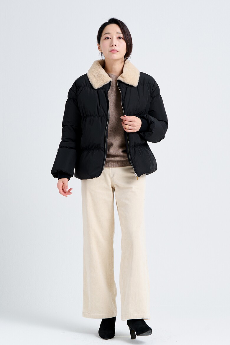 패딩 모델 착용 이미지-S18L25