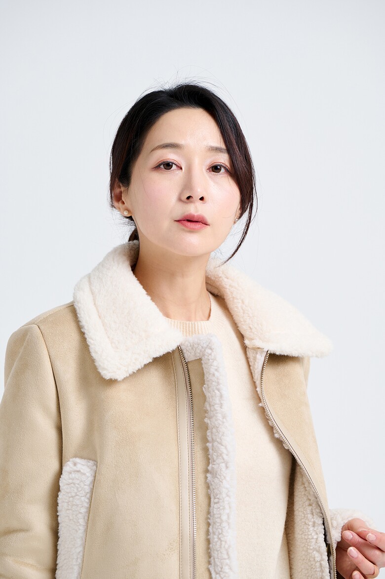 코트 모델 착용 이미지-S15L26