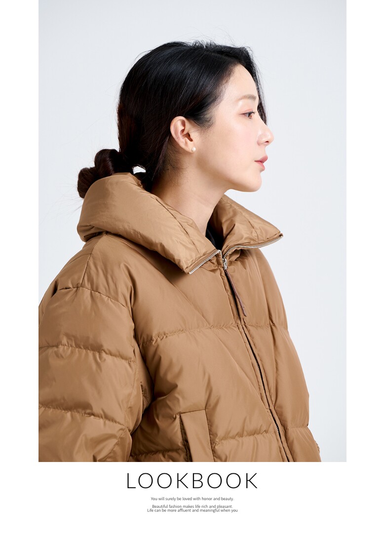 패딩 모델 착용 이미지-S1L39