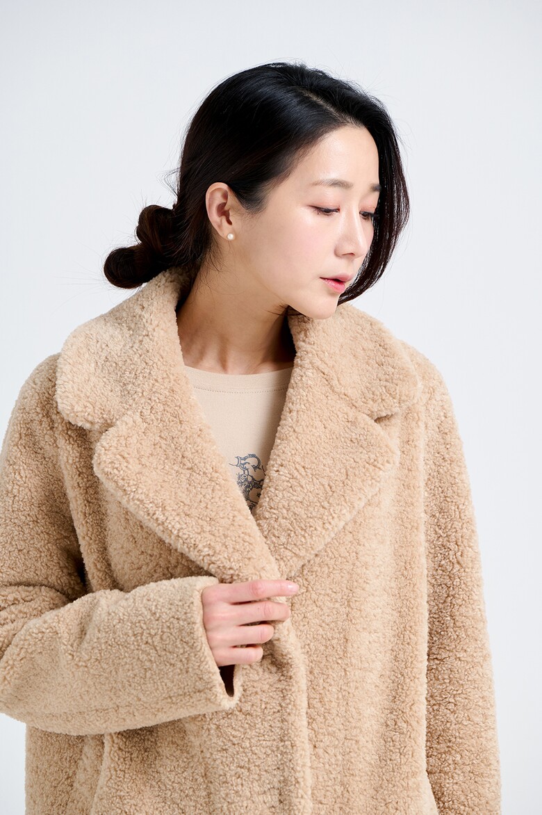 코트 모델 착용 이미지-S20L18