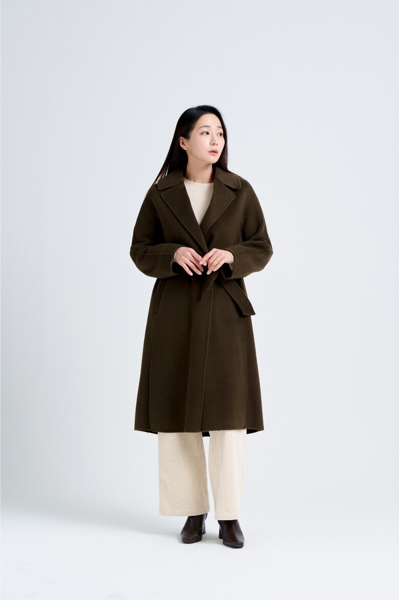 코트 모델 착용 이미지-S19L1