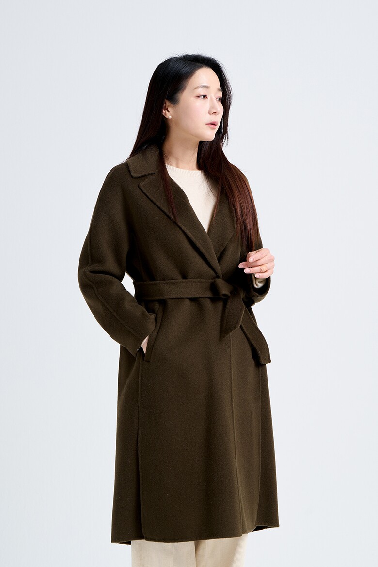 코트 모델 착용 이미지-S19L4