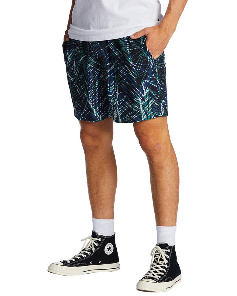 추가컷2
(마네킹컷)