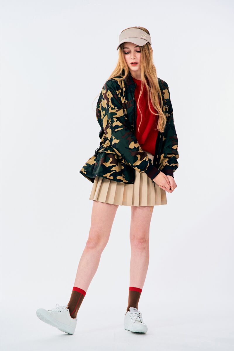 재킷 모델 착용 이미지-S1L8