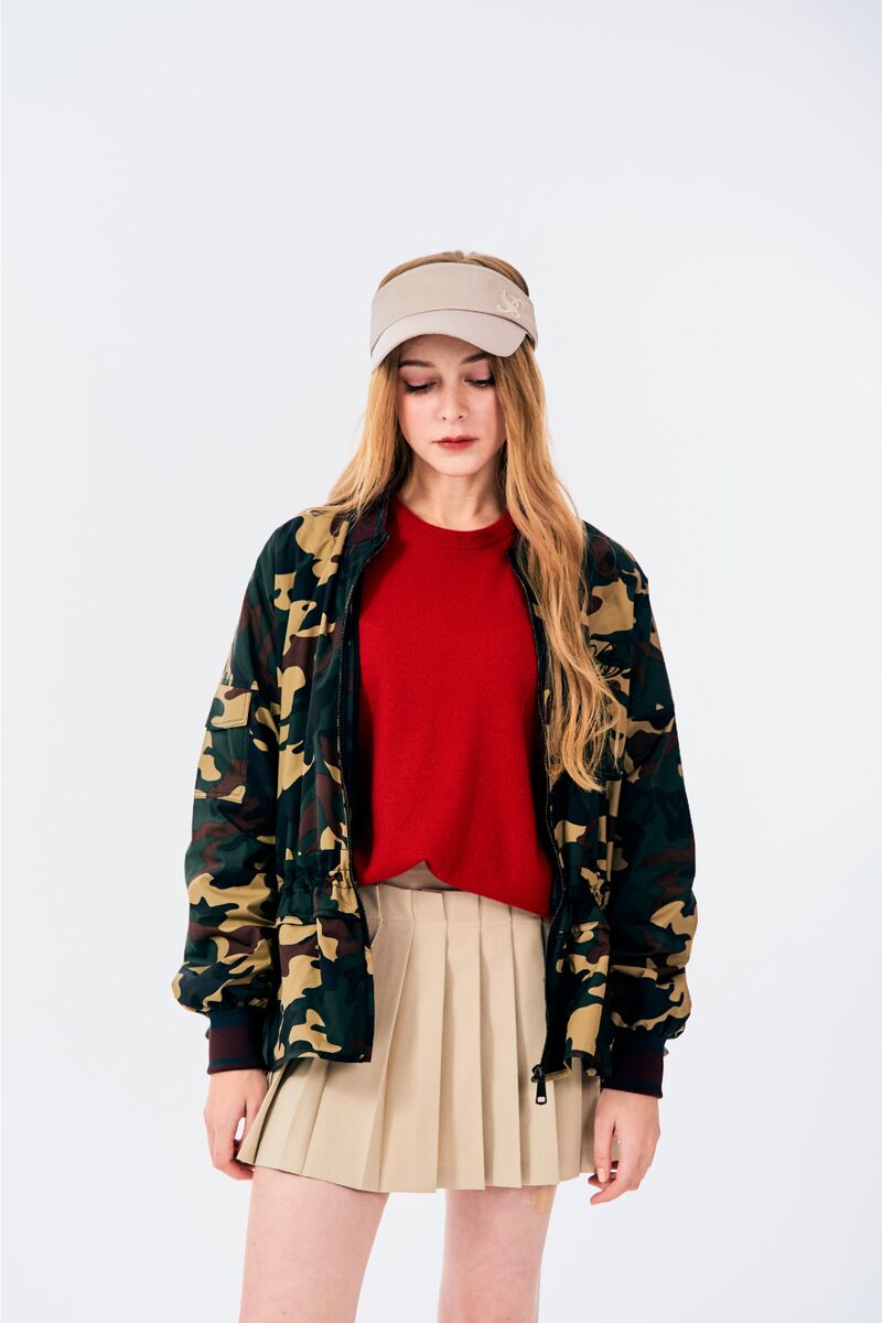 재킷 모델 착용 이미지-S1L6