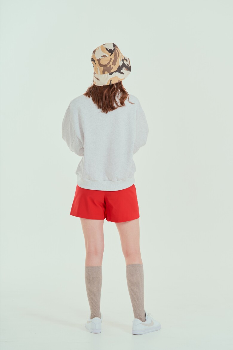 반팔 티셔츠 모델 착용 이미지-S4L14