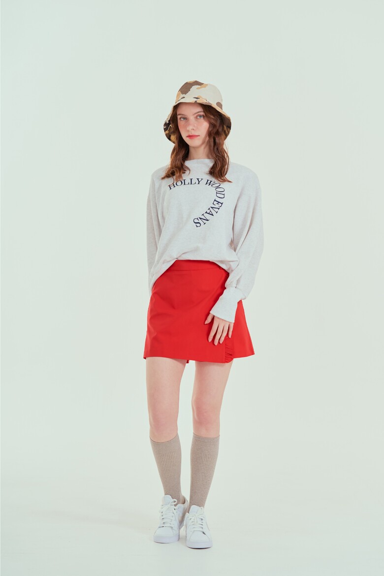 반팔 티셔츠 모델 착용 이미지-S4L5