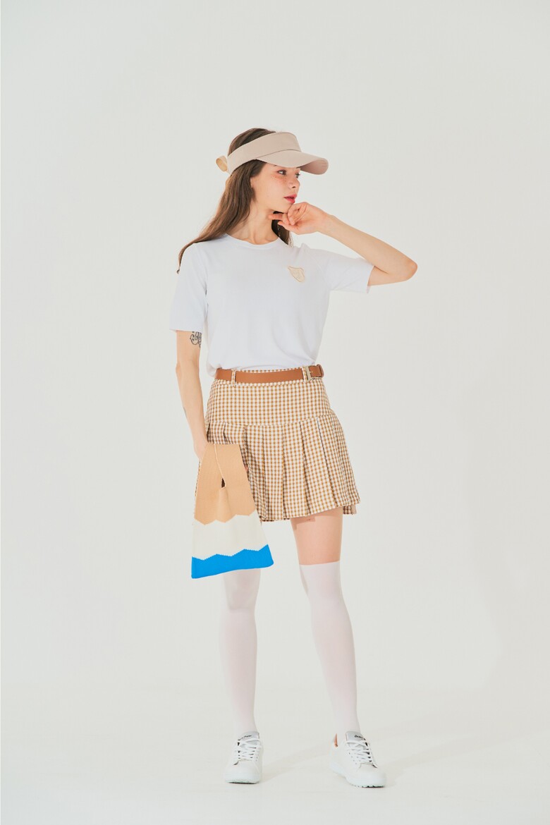 미니 스커트 모델 착용 이미지-S10L22