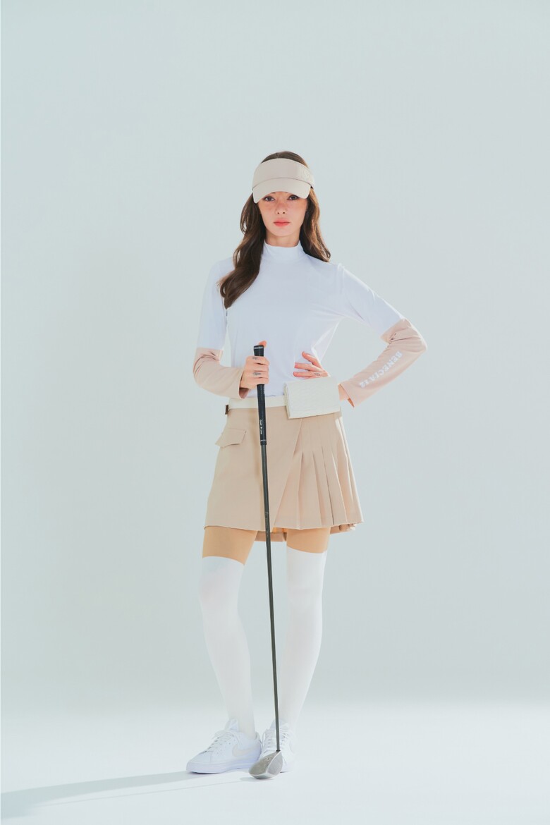 긴팔 티셔츠 모델 착용 이미지-S1L13