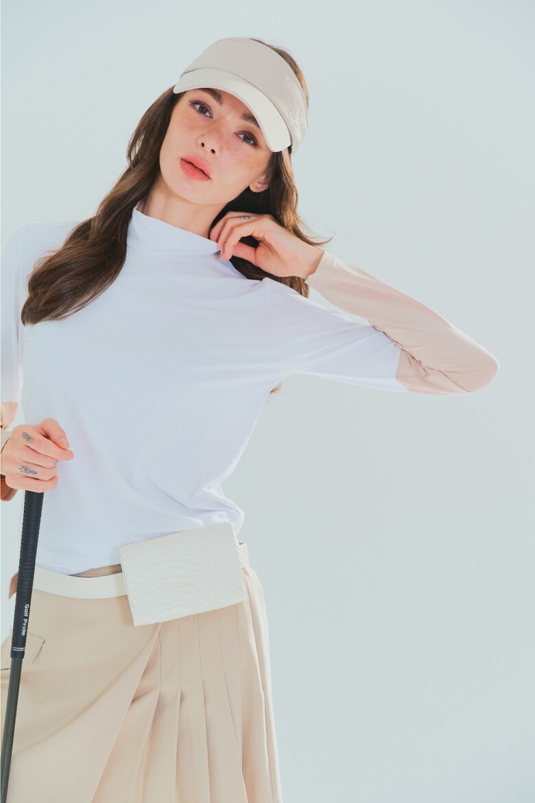 긴팔 티셔츠 모델 착용 이미지-S1L8