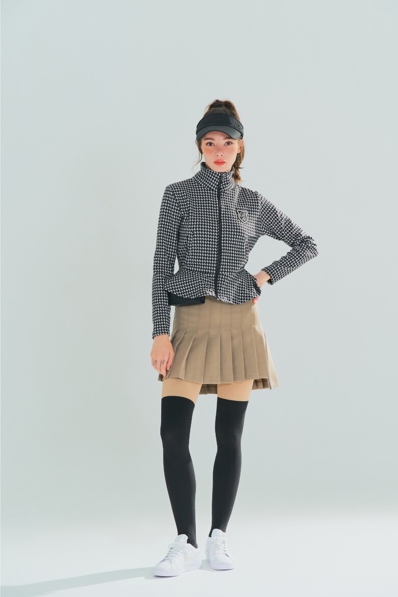 드레스 모델 착용 이미지-S1L4