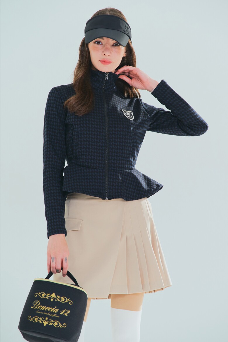 재킷 모델 착용 이미지-S1L10