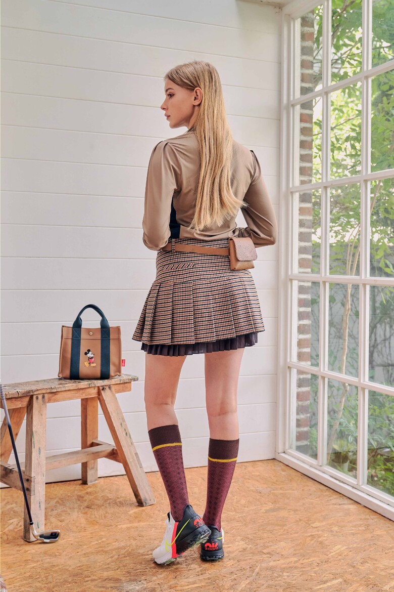 드레스 모델 착용 이미지-S1L16