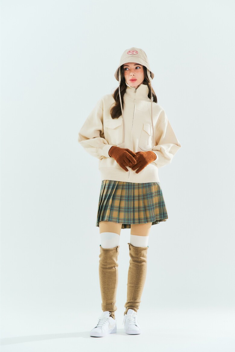 미니 스커트 모델 착용 이미지-S3L9