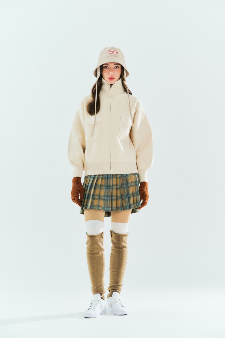 미니 스커트 모델 착용 이미지-S3L12