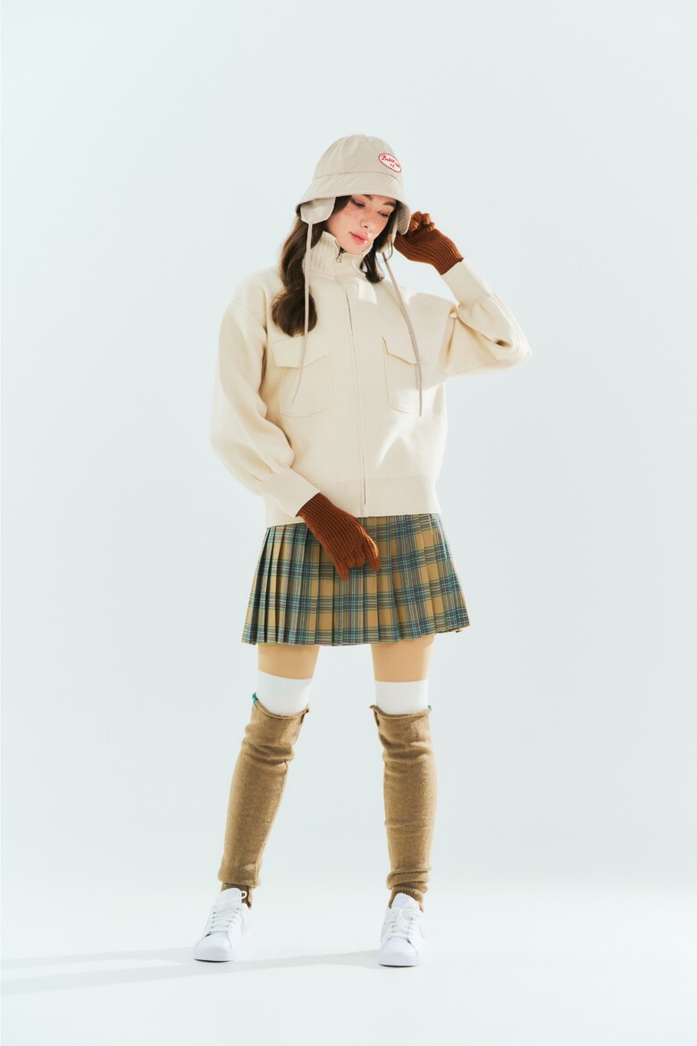 미니 스커트 모델 착용 이미지-S3L13