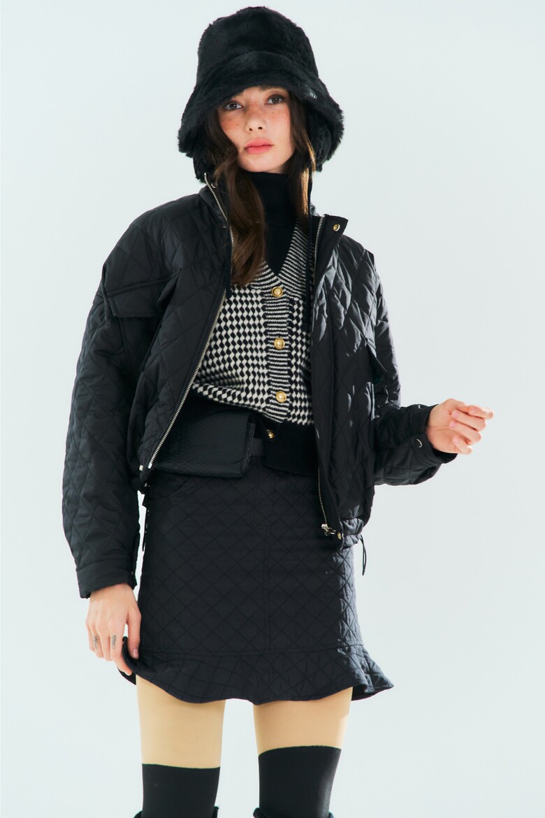 재킷 모델 착용 이미지-S1L15