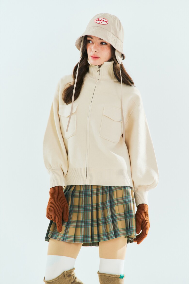 미니 스커트 모델 착용 이미지-S3L1