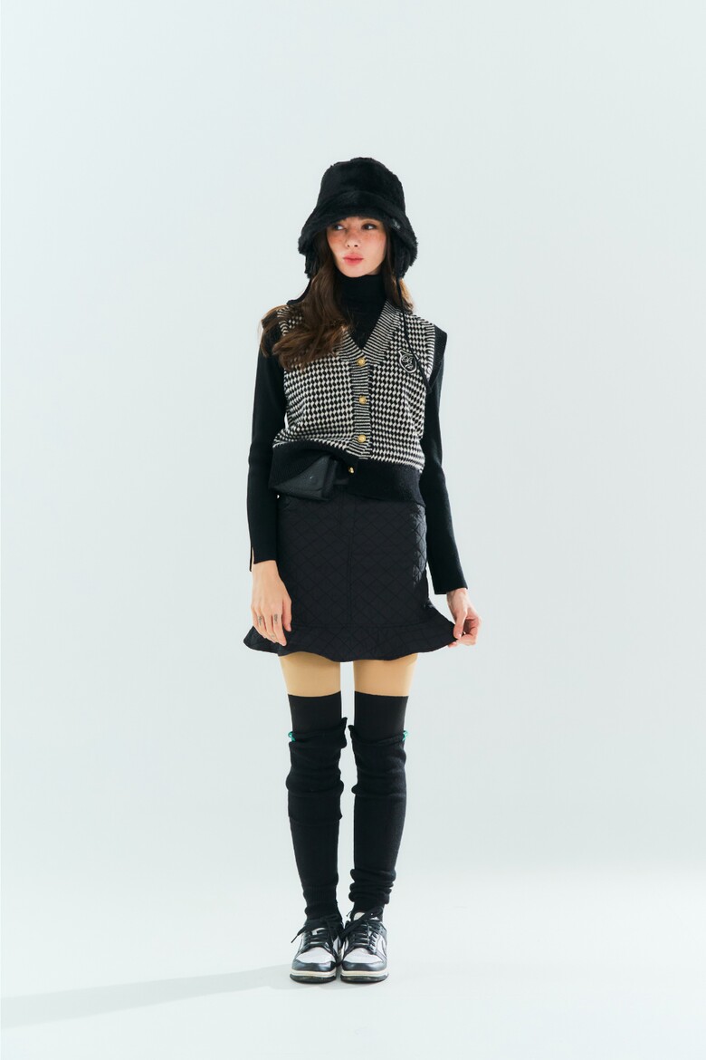 미니 스커트 모델 착용 이미지-S1L7