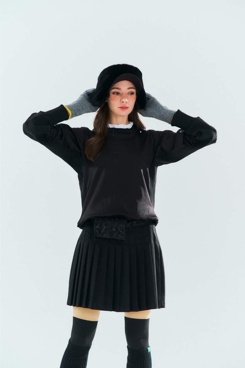 미니 스커트 모델 착용 이미지-S1L6