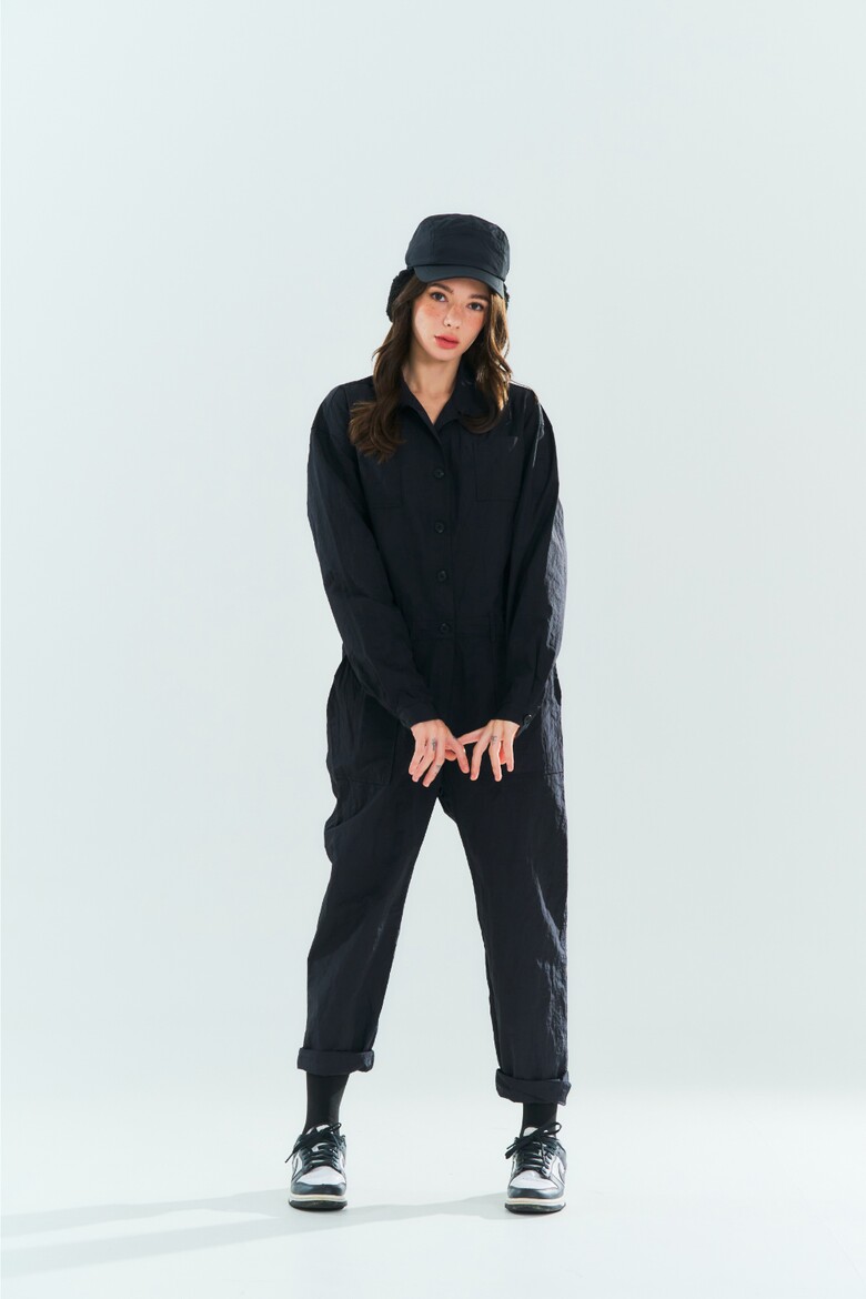 바지 모델 착용 이미지-S1L4