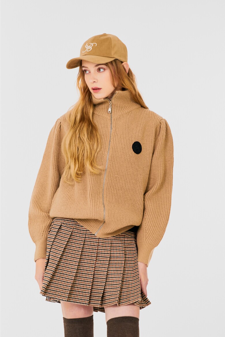 미니 스커트 모델 착용 이미지-S1L3