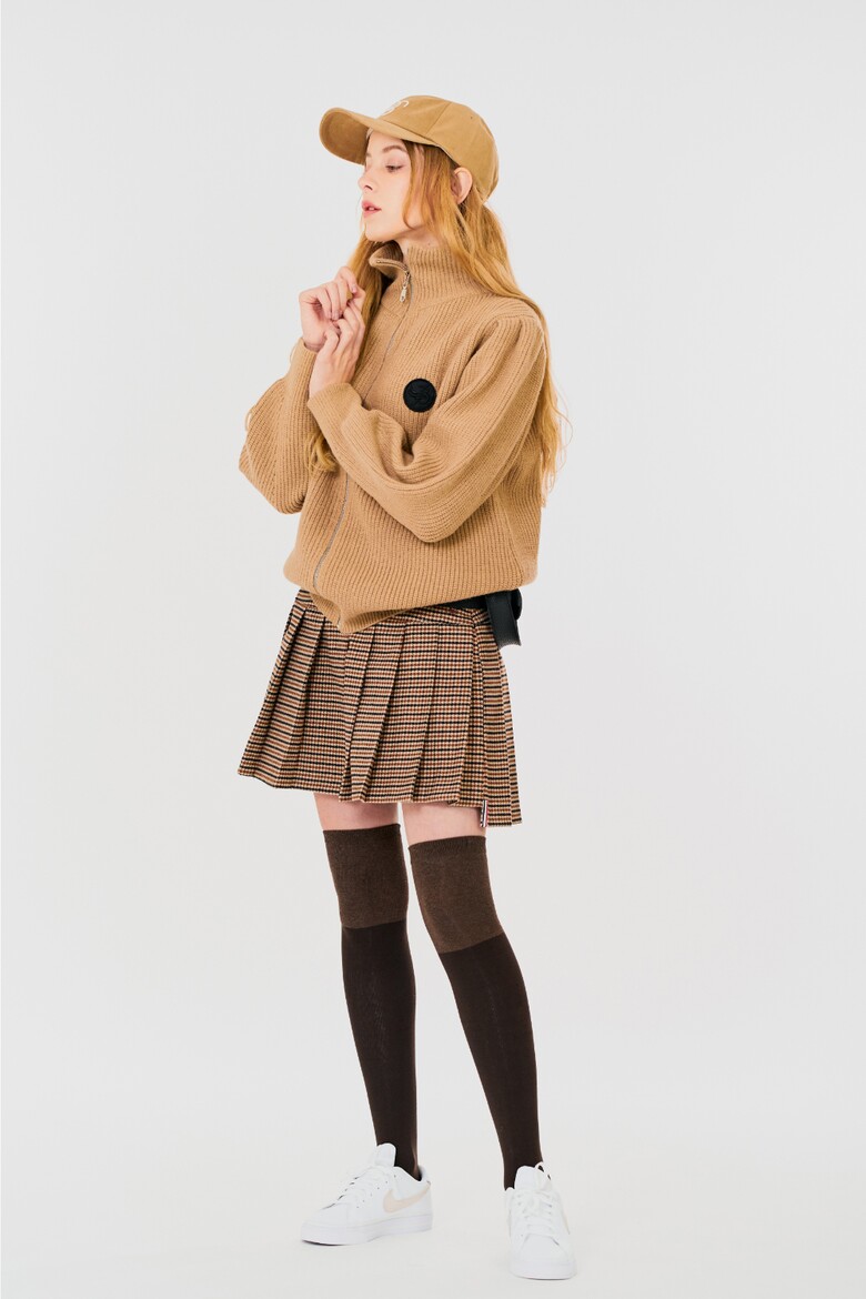 미니 스커트 모델 착용 이미지-S1L11