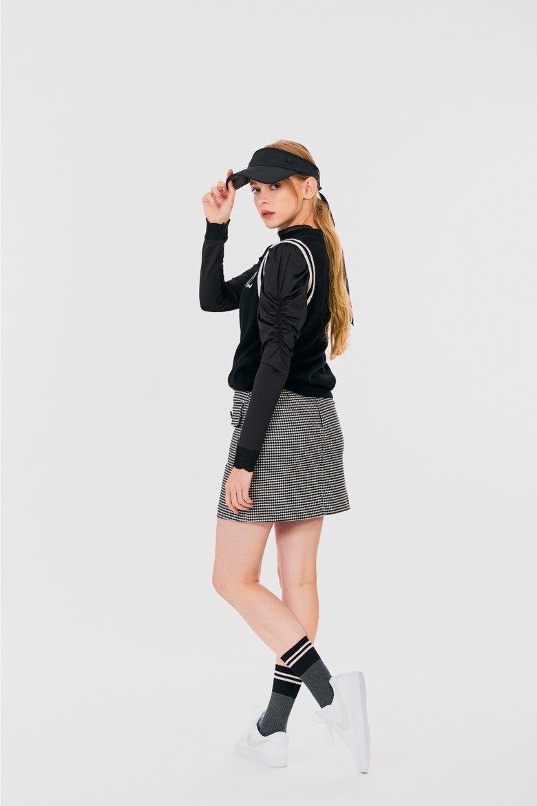 미니 스커트 모델 착용 이미지-S1L8