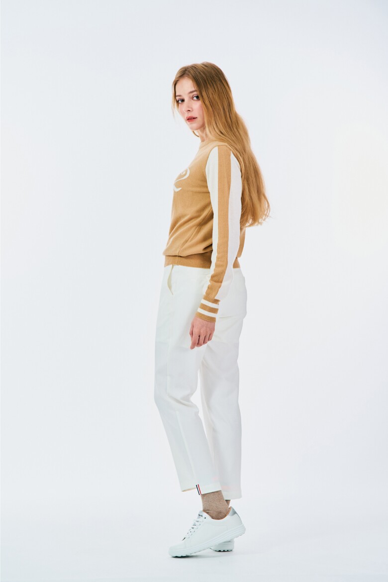 긴팔 티셔츠 모델 착용 이미지-S1L12