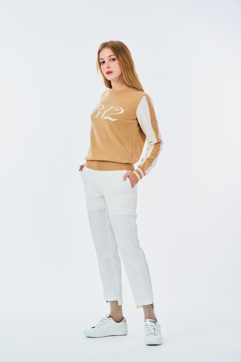 긴팔 티셔츠 모델 착용 이미지-S1L9