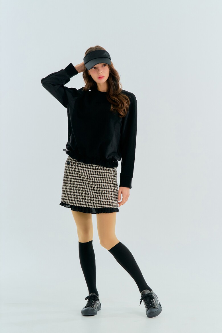 미니 스커트 모델 착용 이미지-S1L9