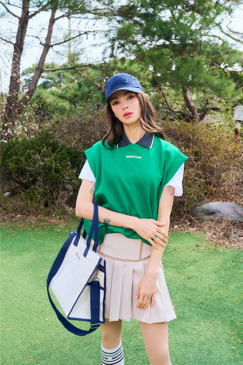 미니 스커트 모델 착용 이미지-S5L4