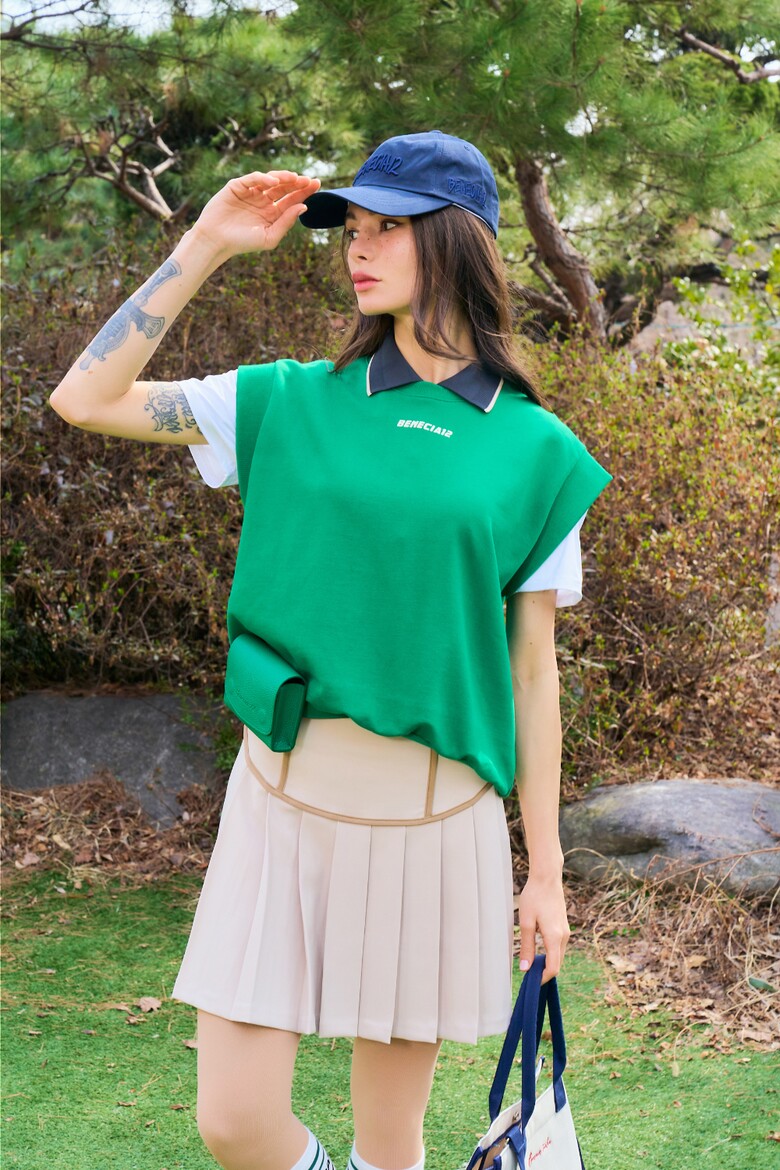 가방 모델 착용 이미지-S4L3