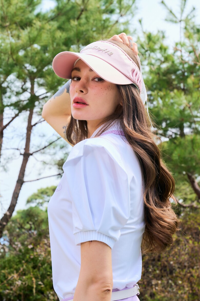 반팔 티셔츠 모델 착용 이미지-S1L11