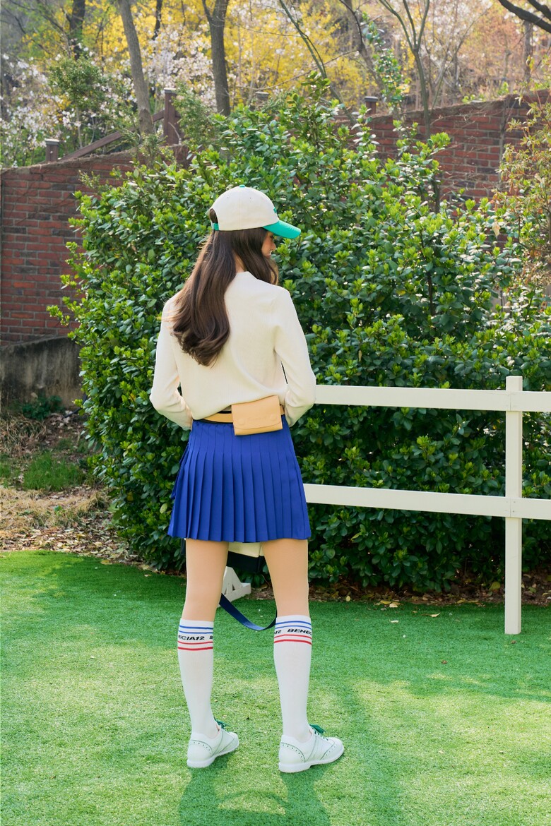 미니 스커트 모델 착용 이미지-S1L26