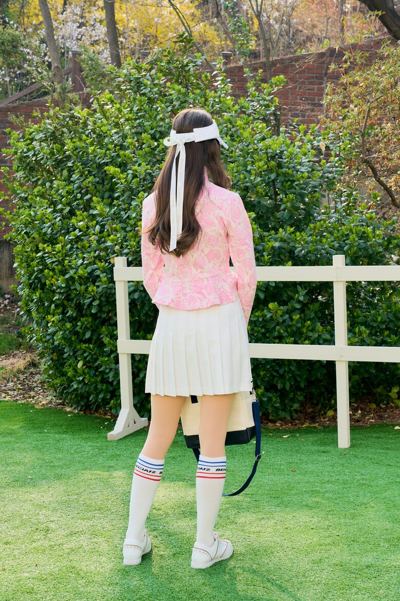 블라우스 모델 착용 이미지-S3L14