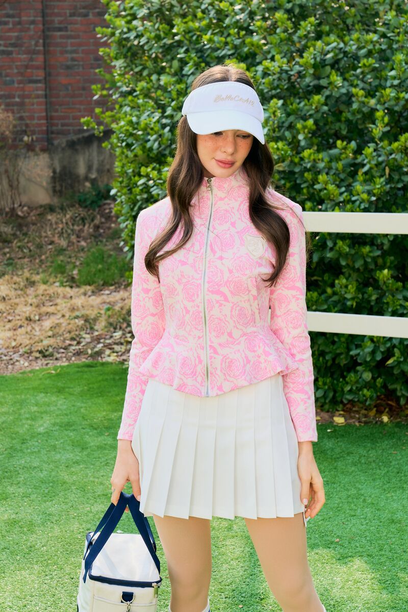 블라우스 모델 착용 이미지-S3L3