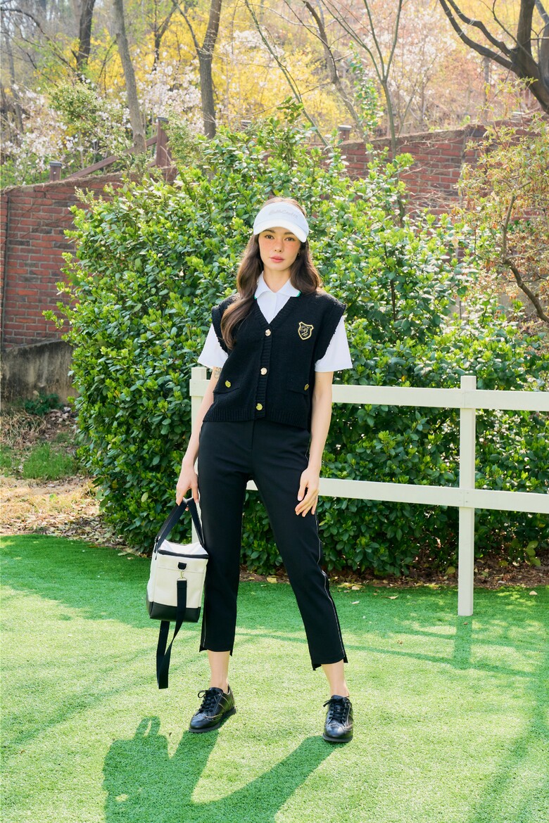 신발 모델 착용 이미지-S1L10