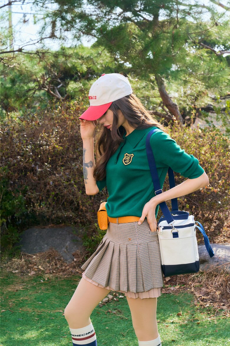 모자 모델 착용 이미지-S4L1