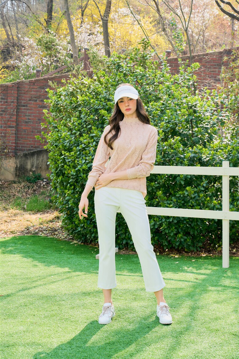 긴팔 티셔츠 모델 착용 이미지-S5L1