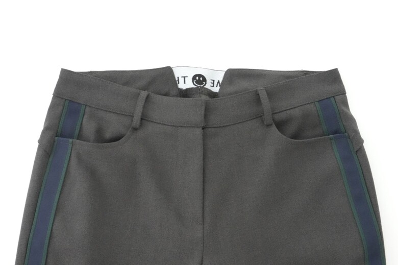 코트 상품상세 이미지-S2L1