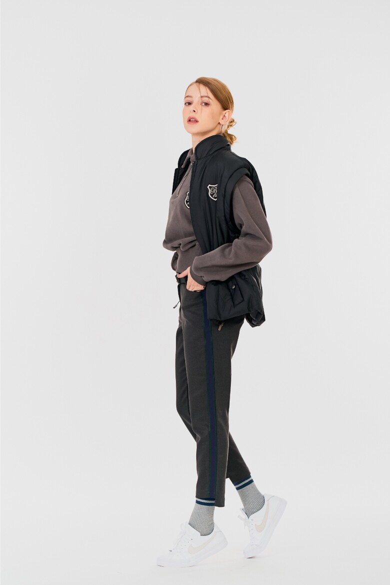 코트 모델 착용 이미지-S1L2